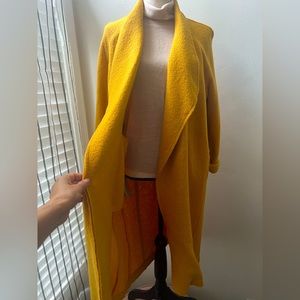 Tahari Ladies Mustard Yellow Long Wool Jacket Size Medium